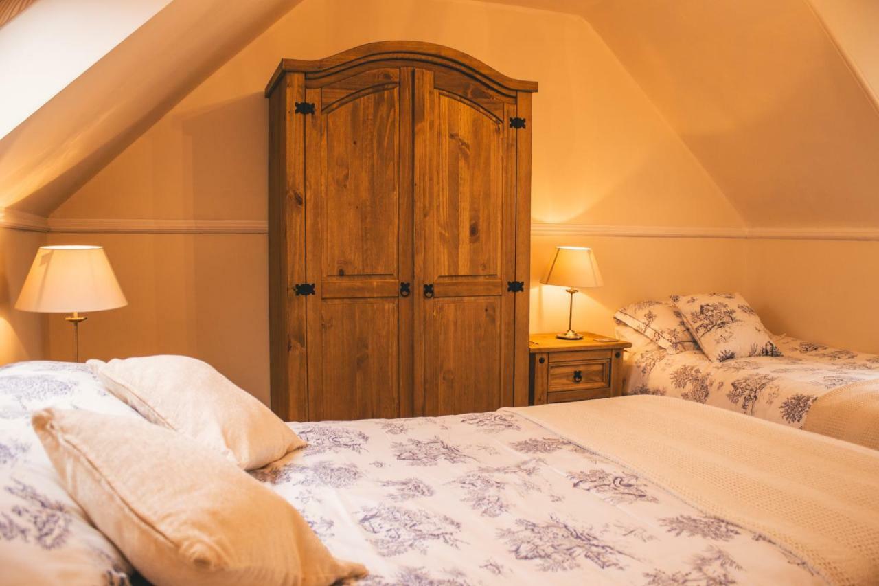 The Mouries Holiday Cottage Fochabers Esterno foto